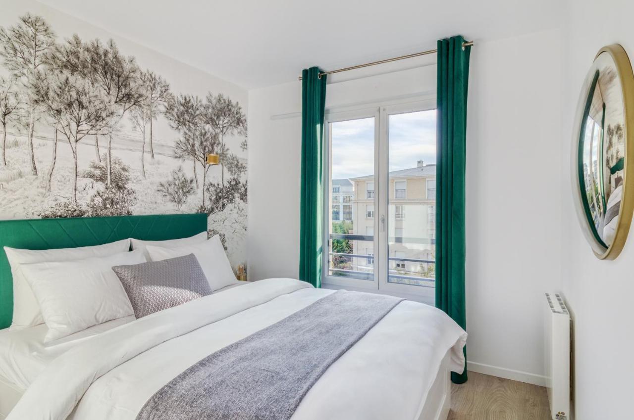 Suite Eclat Dore, Disneyland Paris, 6 Personnes Chessy  Exterior photo